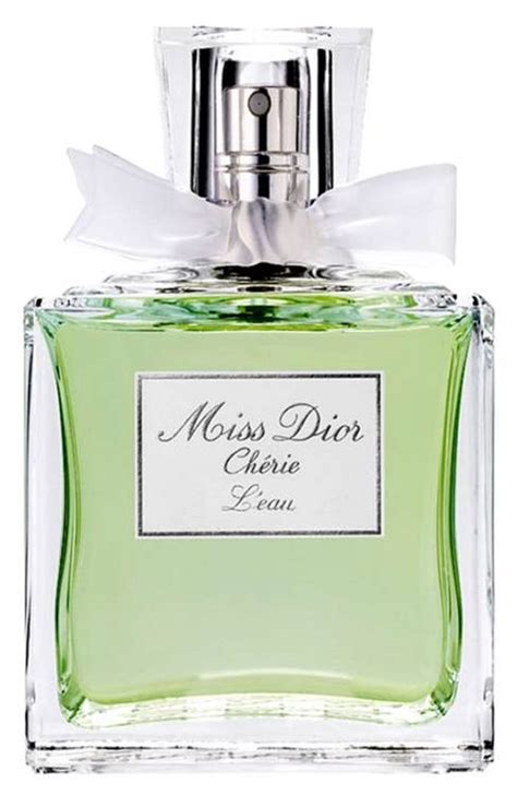 Christian Dior Miss Dior (Cherie) : Perfume Review .